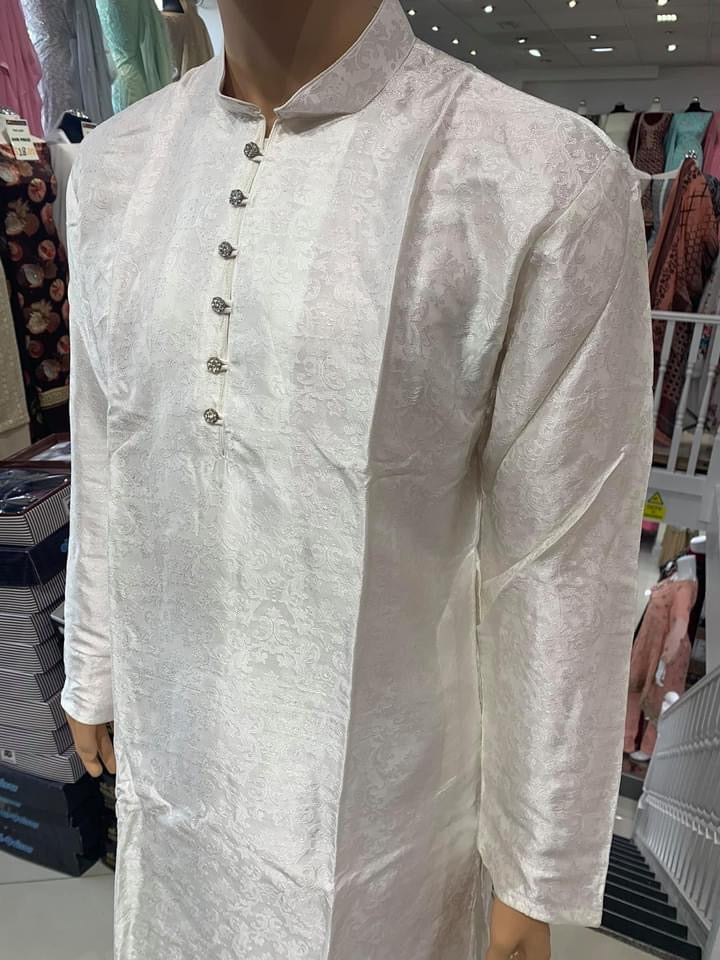 Ivory Men's Simple Kurta Pyjama